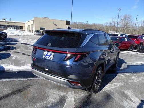 2026 Hyundai TUCSON SEL Premium