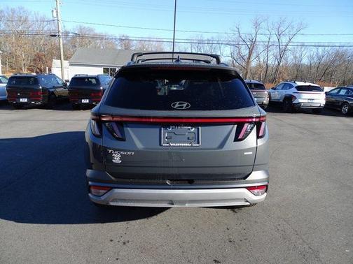 2026 Hyundai TUCSON SEL Premium