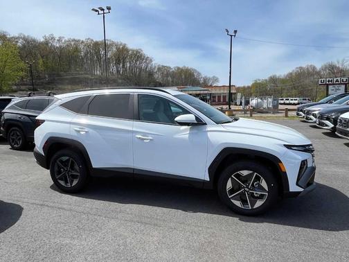 Serenity White Pearl 2026 Hyundai TUCSON SEL