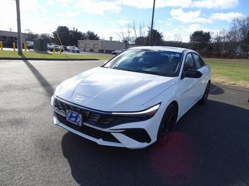 2026 Hyundai ELANTRA SEL