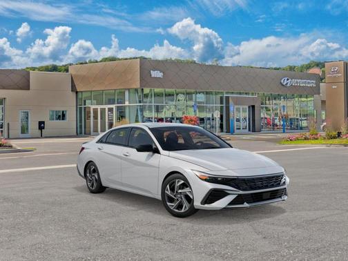 2026 Hyundai ELANTRA SEL