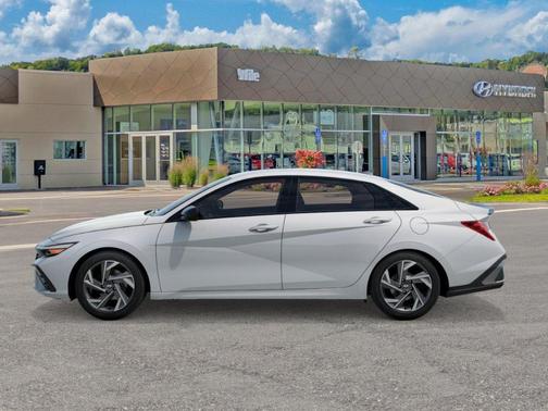 2026 Hyundai ELANTRA SEL