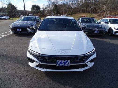 2026 Hyundai ELANTRA SEL