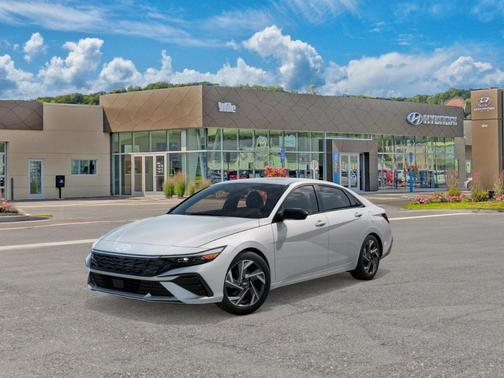 2026 Hyundai ELANTRA SEL