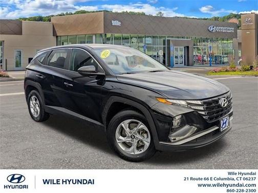 2023 Hyundai TUCSON SE
