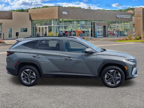 Hampton Gray 2026 Hyundai TUCSON SEL