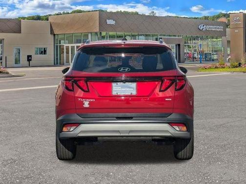 2025 Hyundai TUCSON SEL