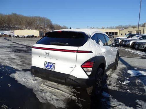 Atlas 2026 Hyundai KONA SEL Sport