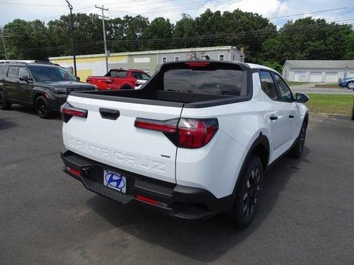2025 Hyundai SANTA CRUZ SE