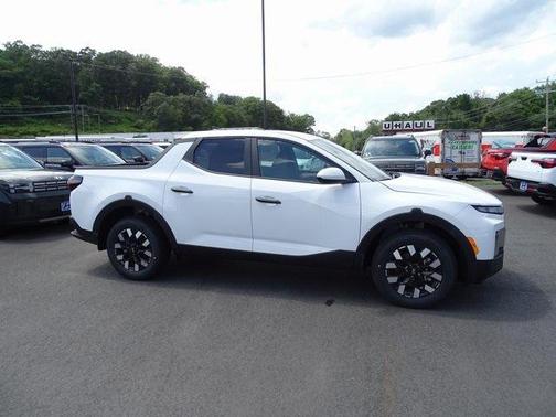 2025 Hyundai SANTA CRUZ SE
