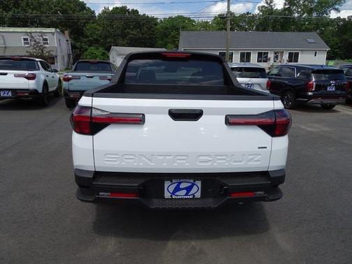 2025 Hyundai SANTA CRUZ SE