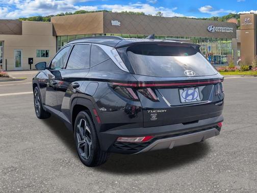 Deep Sea 2024 Hyundai TUCSON Hybrid Limited