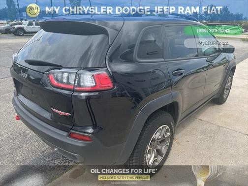 2022 Jeep Cherokee Trailhawk