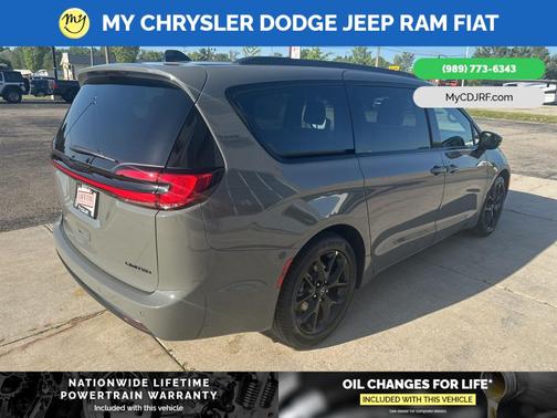 2025 Chrysler Pacifica Limited
