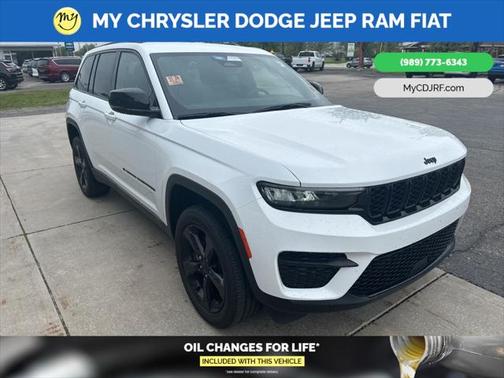 2022 Jeep Grand Cherokee Altitude