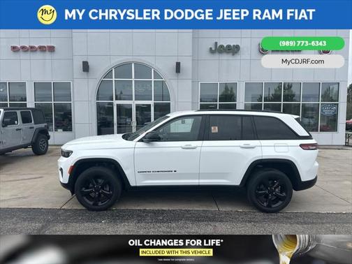 2022 Jeep Grand Cherokee Altitude