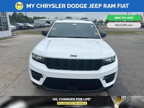 2022 Jeep Grand Cherokee Altitude