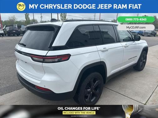 2022 Jeep Grand Cherokee Altitude