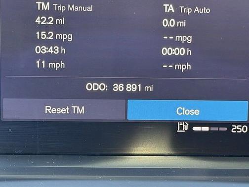 2023 Volvo XC90 Plus