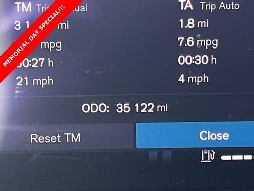 2022 Volvo XC60 B5 AWD Momentum