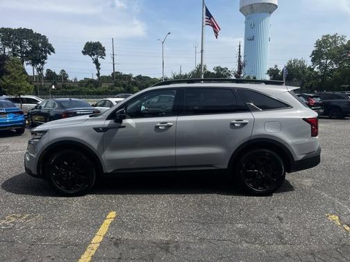 2023 Kia Sorento X-Line S