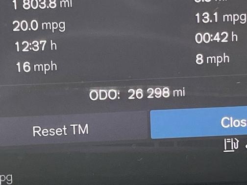 2022 Volvo XC60 B5 AWD Momentum