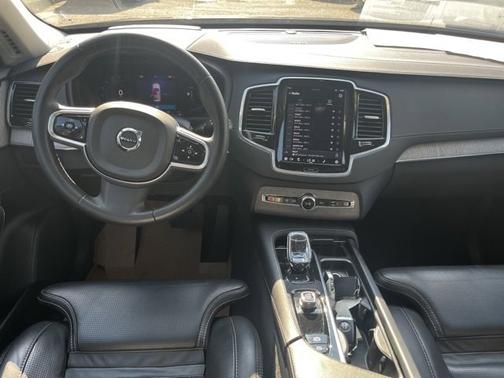 2024 Volvo XC90 Recharge Plug-In Hybrid T8 Ultimate 6-Seater