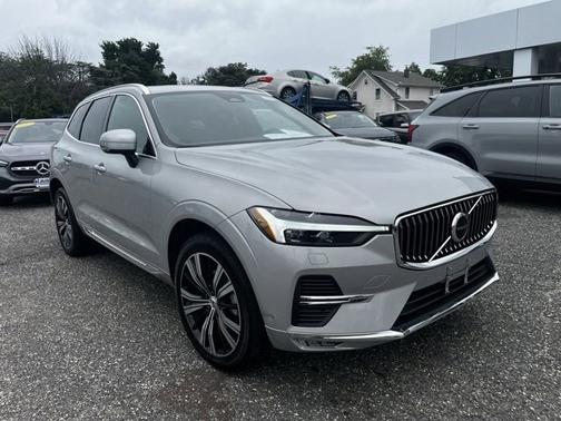 2022 Volvo XC60 B5 AWD Inscription