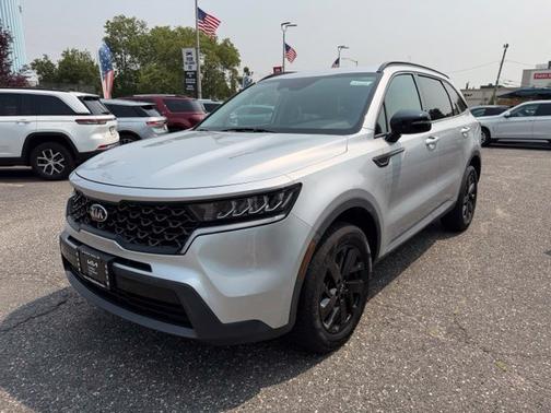 Sparkling Silver 2021 Kia Sorento S