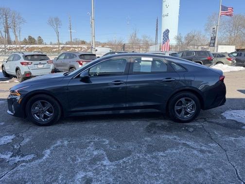 2024 Kia K5 LXS