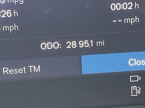 2024 Volvo XC90 T8 Ultimate 6-Seater