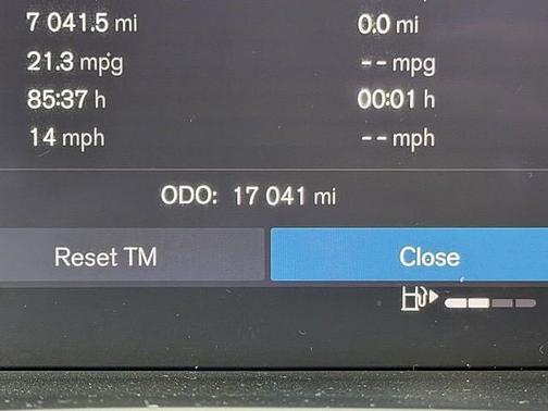 2023 Volvo XC40 Plus