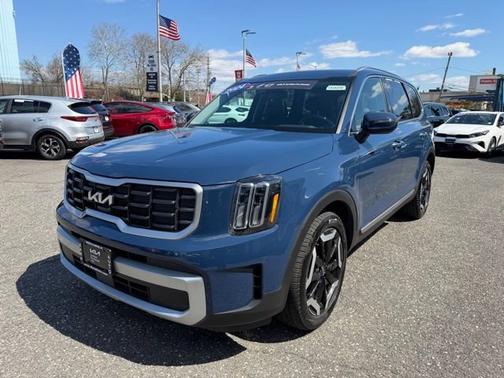 Midnight Lake Blue 2024 Kia Telluride S