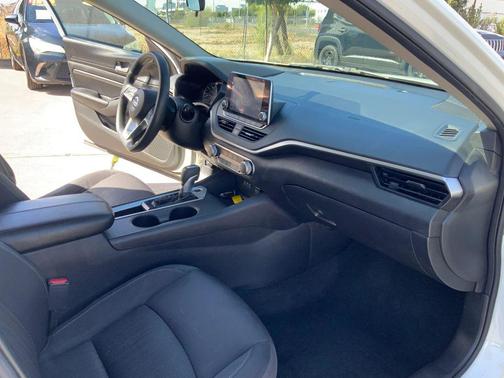 2020 Nissan Altima S FWD