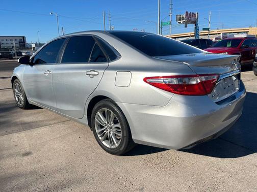 2015 Toyota Camry SE