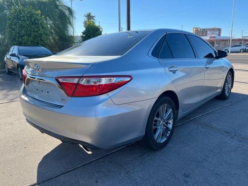 2015 Toyota Camry SE