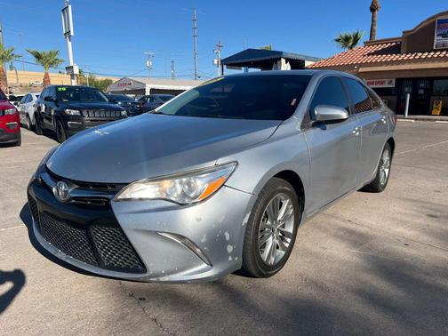 2015 Toyota Camry SE