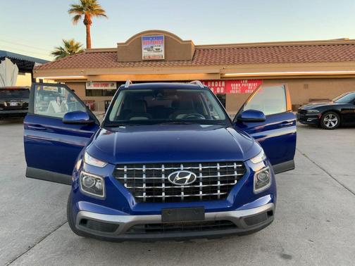 2020 Hyundai VENUE SEL