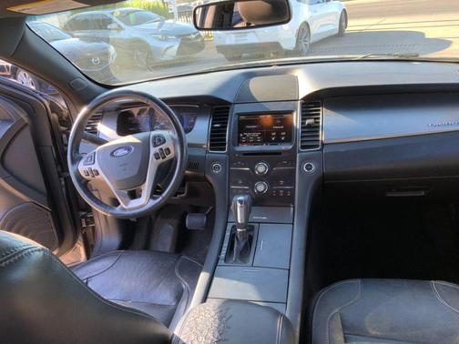 2013 Ford Taurus SEL