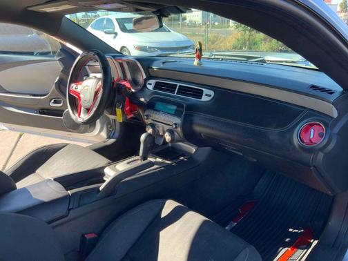 2015 Chevrolet Camaro 2LS