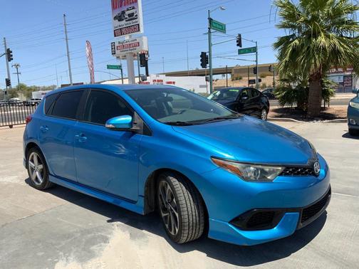 2016 Scion iM Hatchback 4D