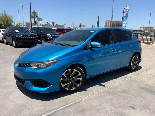 2016 Scion iM Hatchback 4D