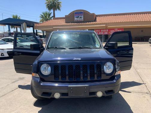 True Blue Pearlcoat 2016 Jeep Patriot Sport