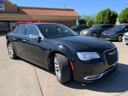 2019 Chrysler 300 Limited