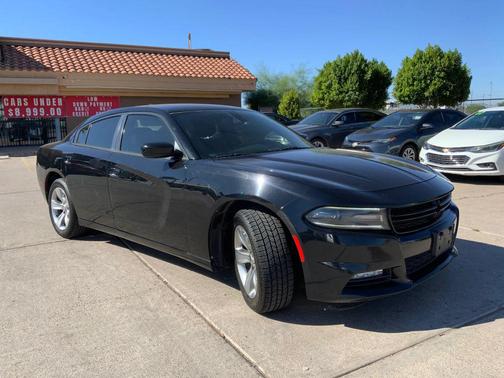 2016 Dodge Charger SXT