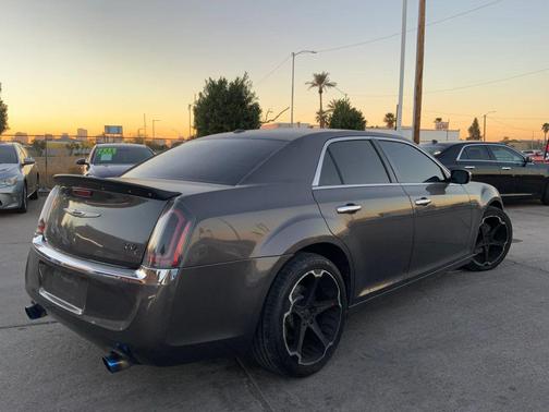 2013 Chrysler 300C Base