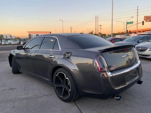 2013 Chrysler 300C Base