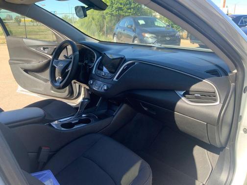 2019 Chevrolet Malibu 1LS