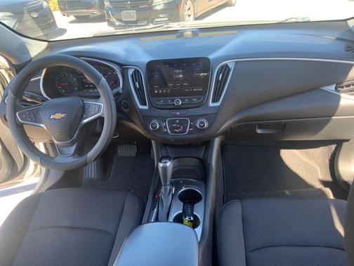 2019 Chevrolet Malibu 1LS