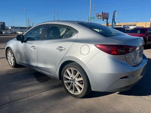 2017 Mazda Mazda3 Touring